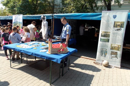 Információs stand. Fotó: Tiszalöki O.BV.I.